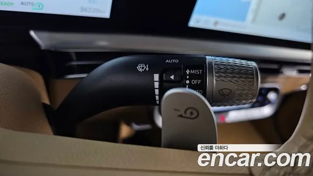 Genesis GV60 — Фото автомобиля 25