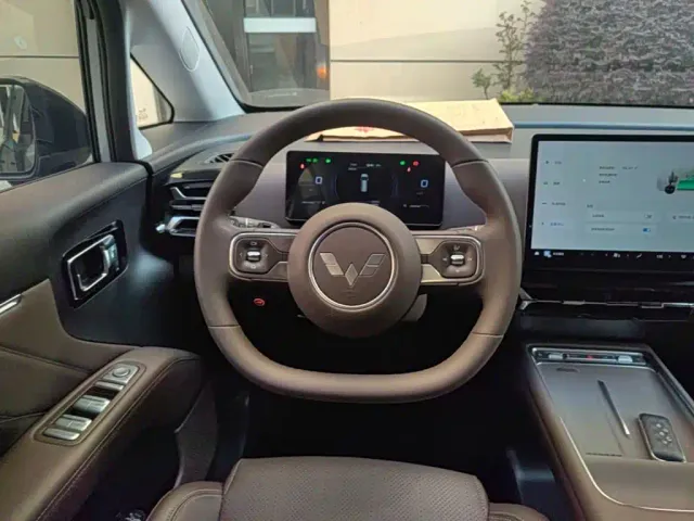 Wuling Starlight 730 — Фото автомобиля 10