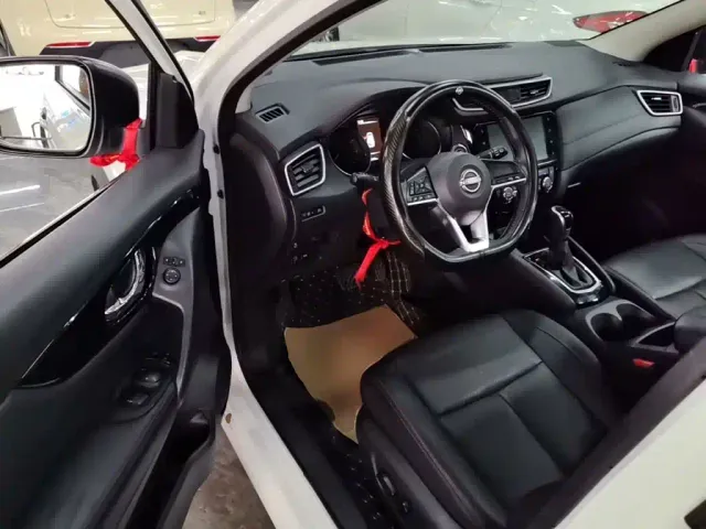 Nissan Qashqai — Фото автомобиля 15