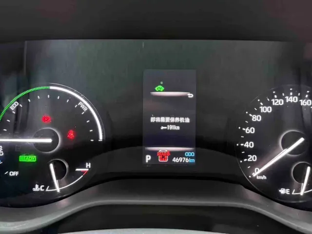 Toyota Sienna — Фото автомобиля 12