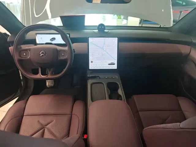 Nio ET5 Touring — Фото автомобиля 9