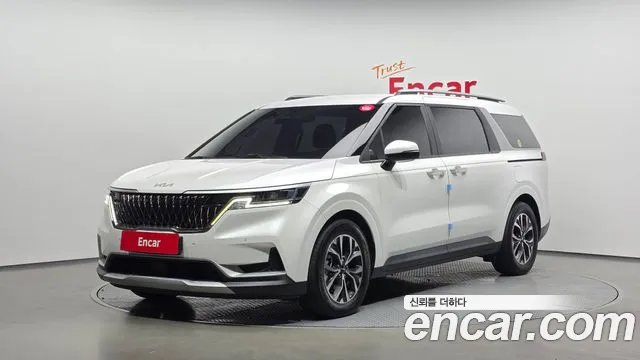 Фотография автомобиля — Kia Carnival Generation 4