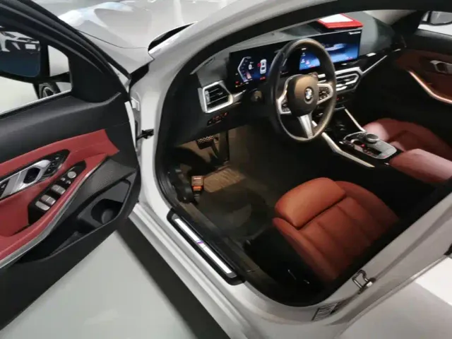 BMW 3 Series — Фото автомобиля 15