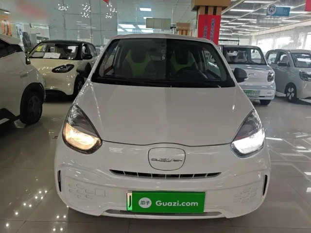 Roewe Clever — Фото автомобиля 2