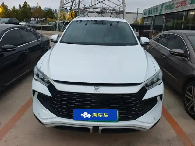 BYD Song Pro — Фото автомобиля 2