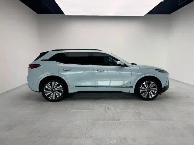 Buick E5 — Фото автомобиля 7