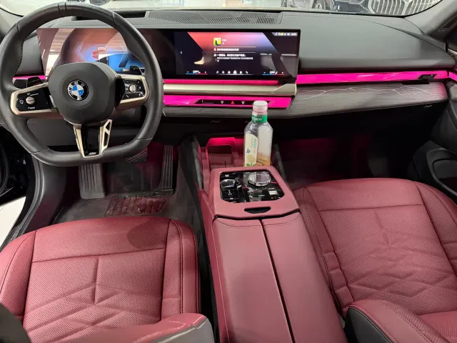 BMW 5 Series — Фото автомобиля 7