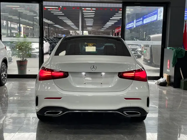 Mercedes-Benz A-Class — Фото автомобиля 15