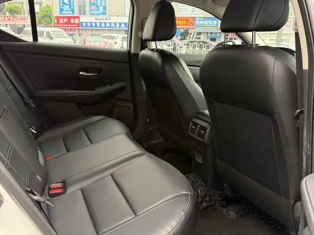 Nissan Sylphy — Фото автомобиля 9