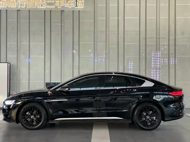 BYD Han — Фото автомобиля 4