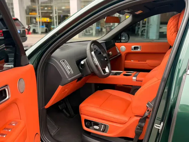 Li Auto L9 — Фото автомобиля 9