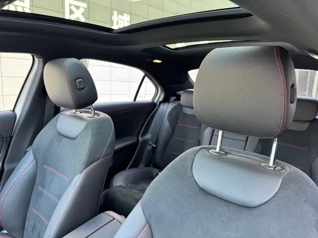 Mercedes-Benz A-Class — Фото автомобиля 19