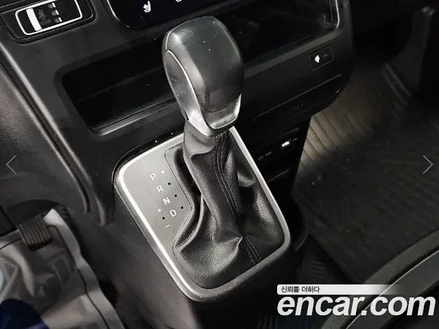 Hyundai Staria Staria L3.5 Карго 5 мест — Фото автомобиля 8
