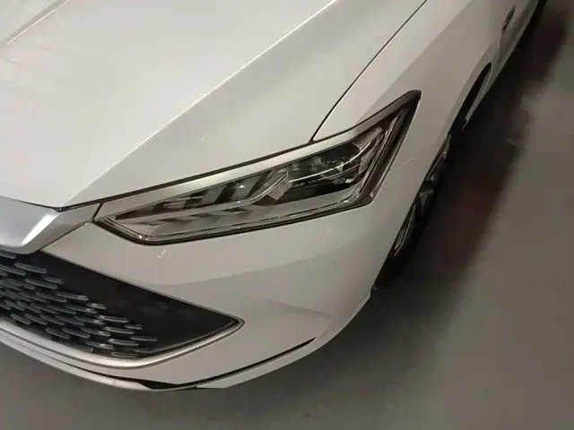 BYD Qin PLUS — Фото автомобиля 23