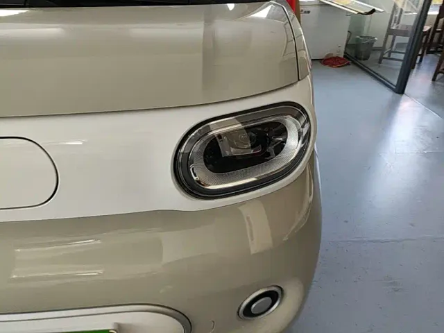 Wuling Hongguang Mini EV — Фото автомобиля 23