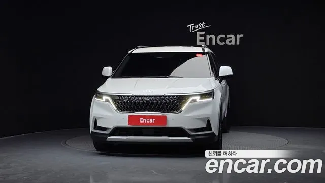 Kia Canival Carnival 4 поколение Дизель 11 мест Prestige — Фото автомобиля 3