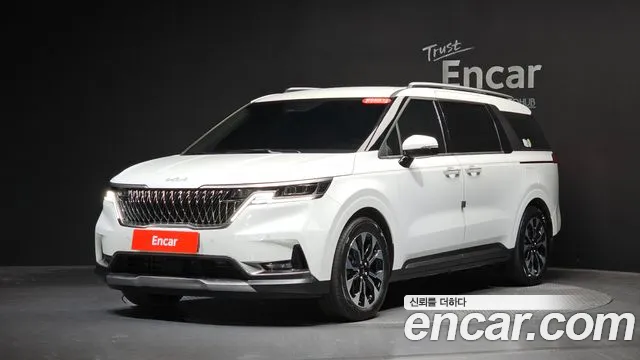 Фотография автомобиля — Kia Carnival Generation 4