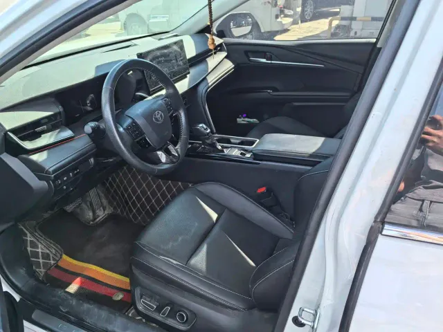 Toyota Camry — Фото автомобиля 7