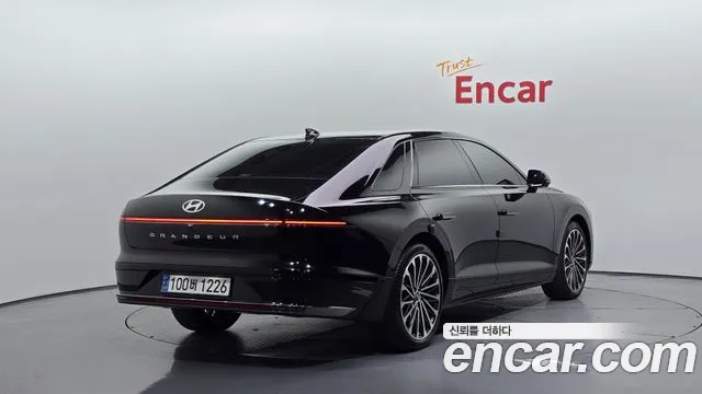 Hyundai Grandeur GN7 — Фото автомобиля 2