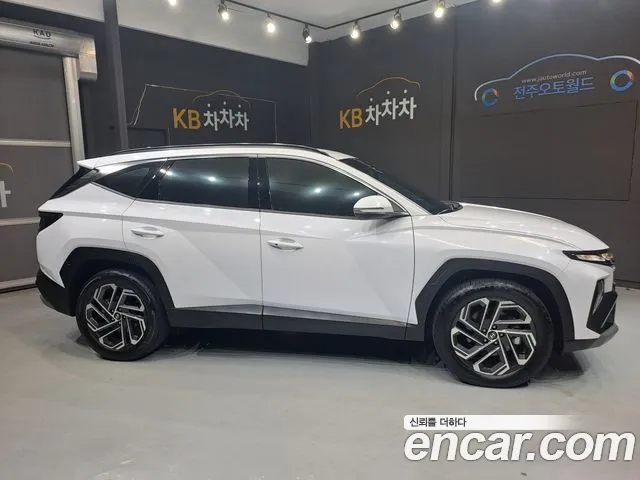 Hyundai Tucson NX4 — Фото автомобиля 3