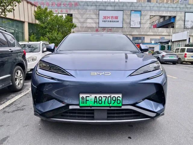 BYD Sealion 07 EV — Фото автомобиля 5