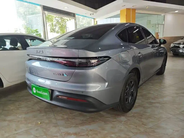BYD Seal 05 DM-i — Фото автомобиля 6