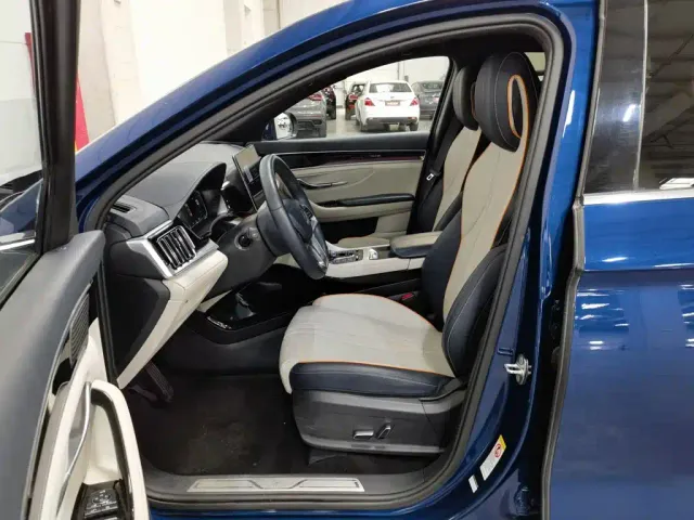 BYD Song PLUS — Фото автомобиля 10