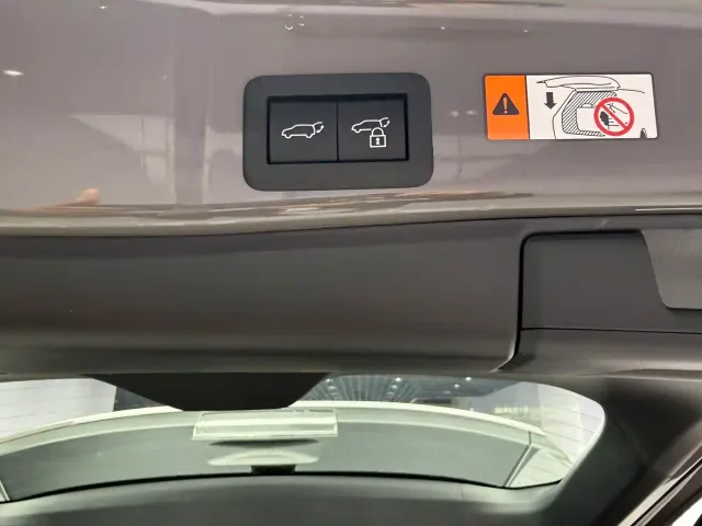 Toyota RAV4 — Фото автомобиля 26