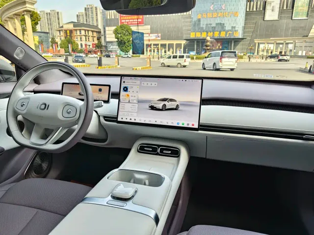 Changan Qiyuan A06 — Фото автомобиля 18