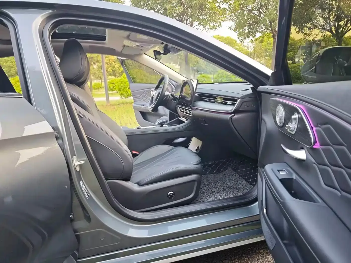 Chery Arrizo 8 PRO 2025 Pro 1.6T Luxury Model+ — Фото автомобиля 6