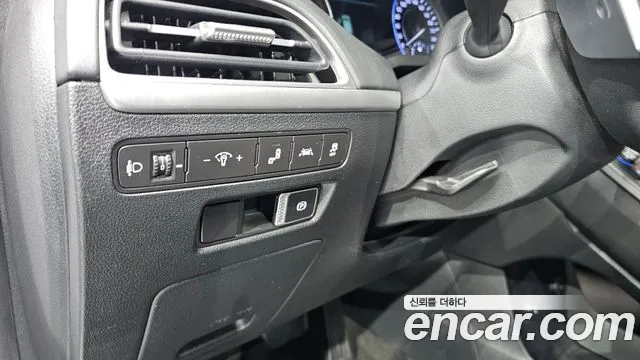 Hyundai Palisade Palisade Дизель 2.2 2WD — Фото автомобиля 19