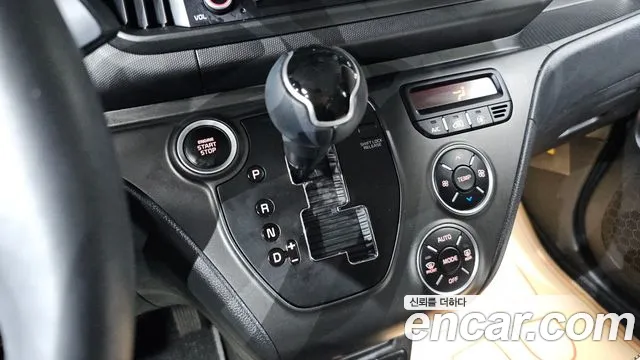 Kia Ray — Фото автомобиля 12