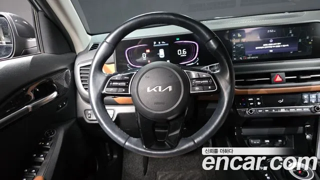 Kia Seltos New — Фото автомобиля 19