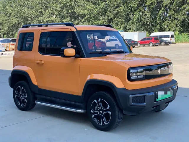 Baojun Yep — Фото автомобиля 3
