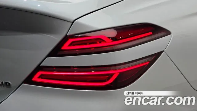 Genesis G70 New — Фото автомобиля 8