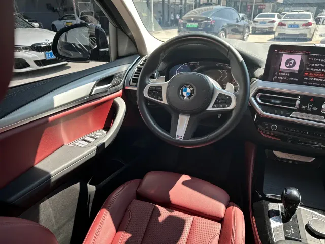 BMW X4 — Фото автомобиля 13