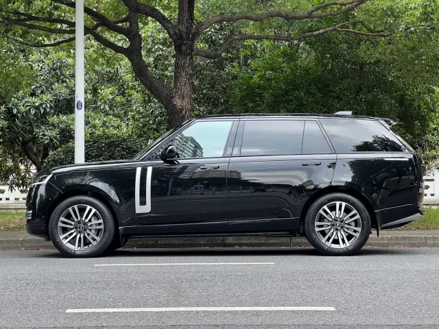 Land Rover Range Rover — Фото автомобиля 7
