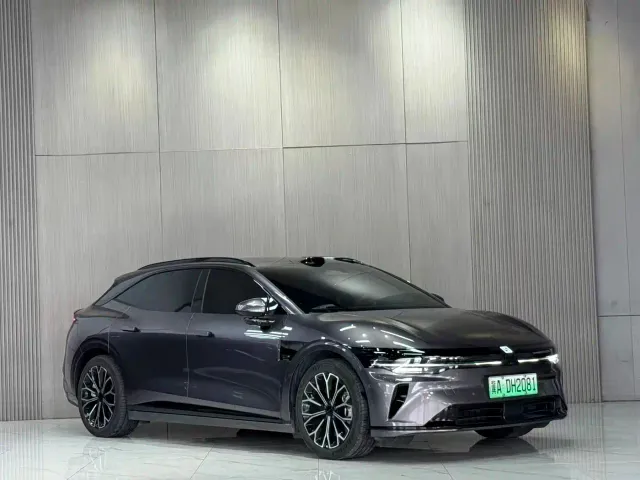 Zeekr 007 GT — Фото автомобиля 3