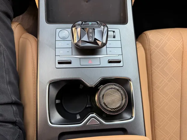 BYD Song L DM-i — Фото автомобиля 12