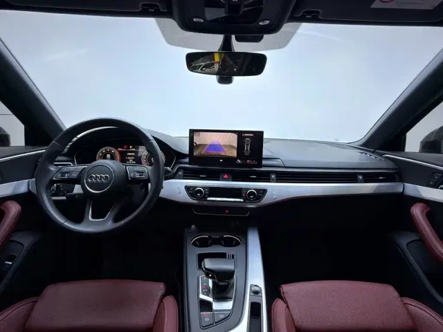 Audi A4L — Фото автомобиля 11
