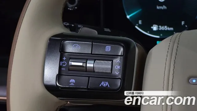 Hyundai Grandeur GN7 — Фото автомобиля 30