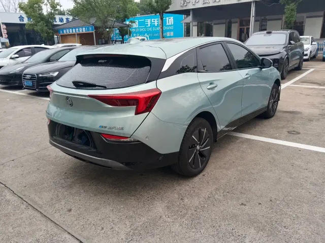 Buick Velite 6 — Фото автомобиля 4