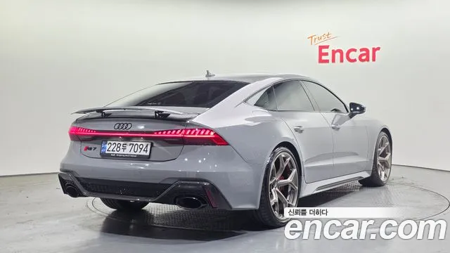 Audi RS7 — Фото автомобиля 2