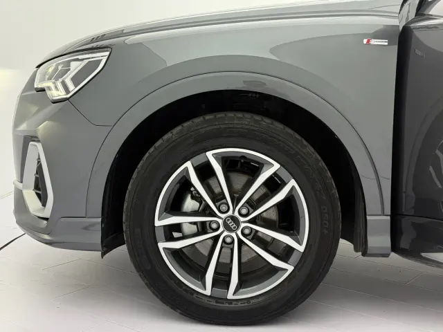 Audi Q3 — Фото автомобиля 21