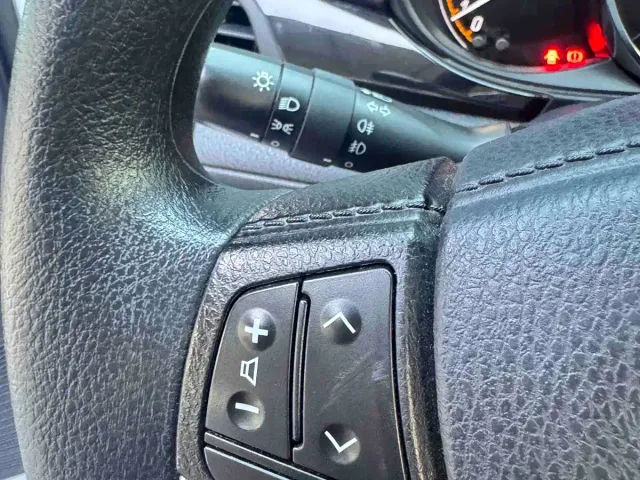 Toyota YARiS L Zhi Xuan — Фото автомобиля 17