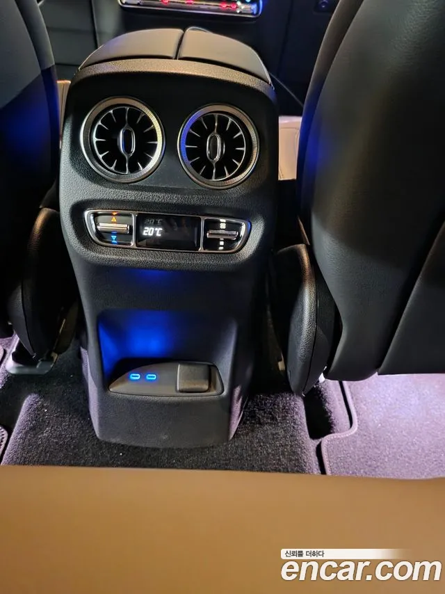 Mercedes-Benz G-Class — Фото автомобиля 17
