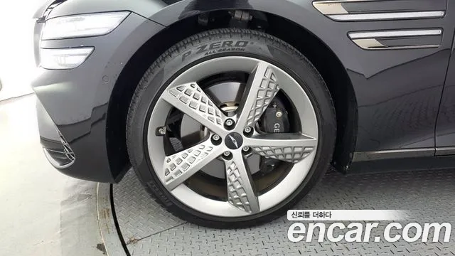 Genesis G80 RG3 — Фото автомобиля 5