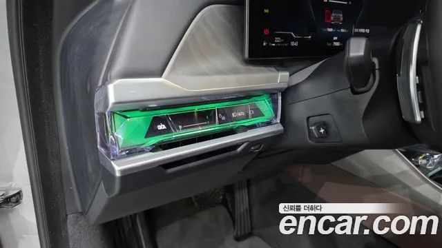 BMW 7 Series G70 — Фото автомобиля 26