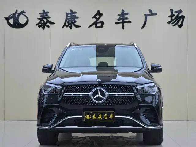 Mercedes-Benz GLE-Class — Фото автомобиля 2