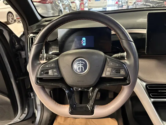 BYD Song Pro — Фото автомобиля 10